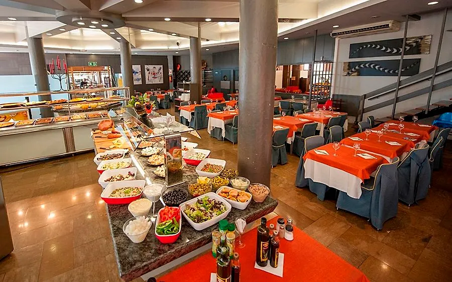 Hotel El Bruc 4*,